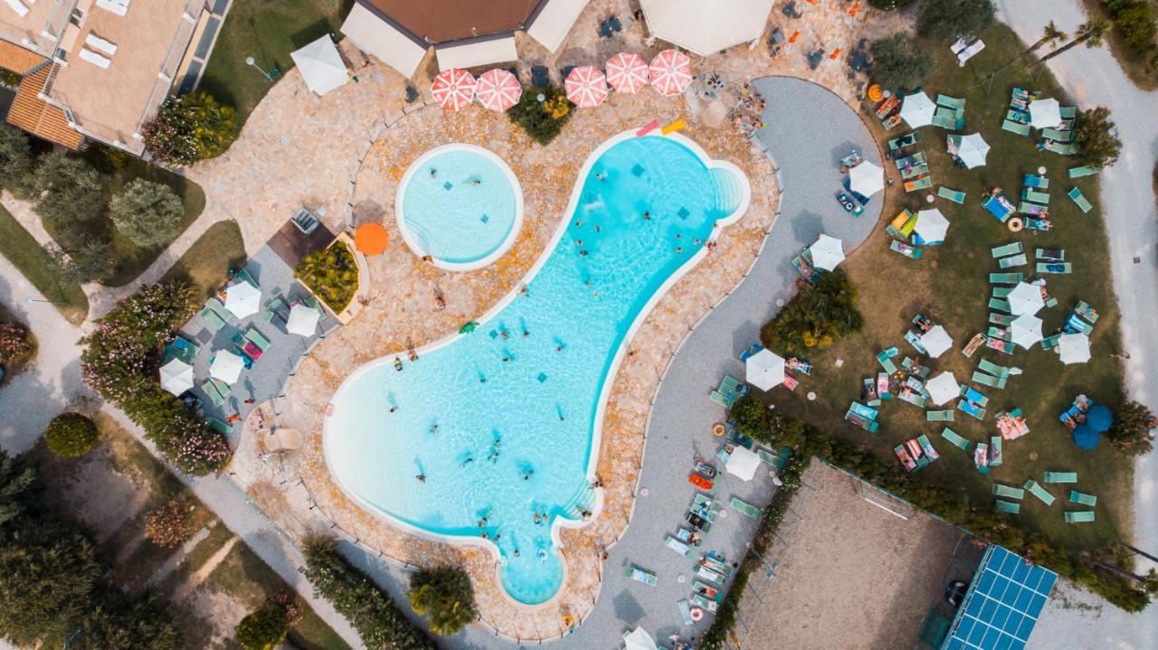 Albatross Mobile Homes On Camping Baia Verde Манерба-дель-Гарда Экстерьер фото
