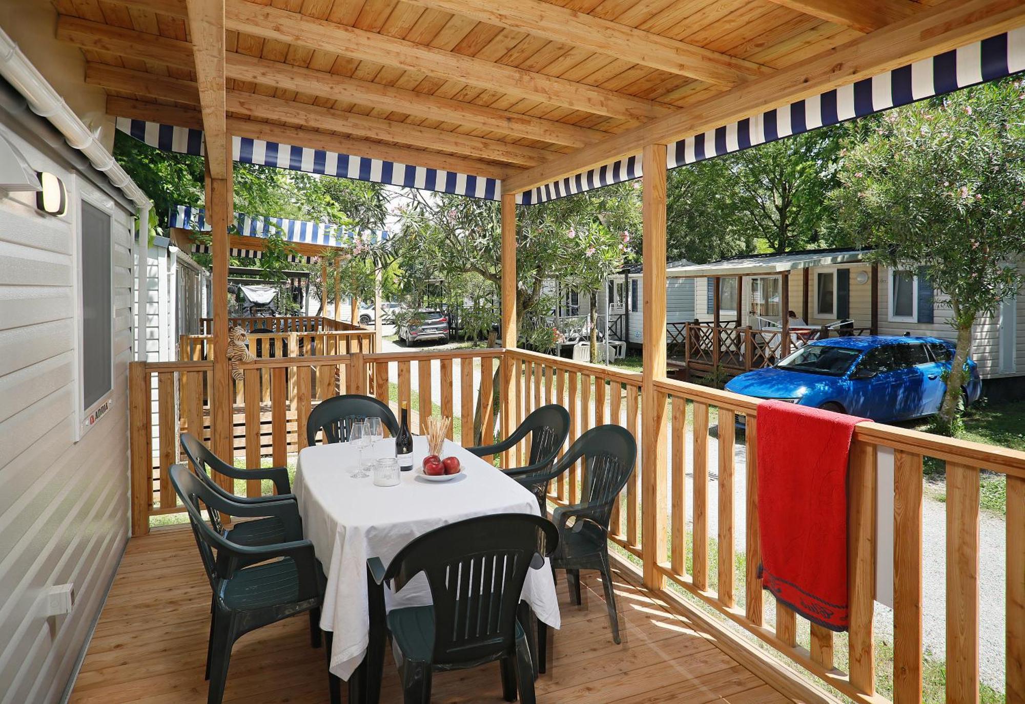 Albatross Mobile Homes On Camping Baia Verde Манерба-дель-Гарда Экстерьер фото
